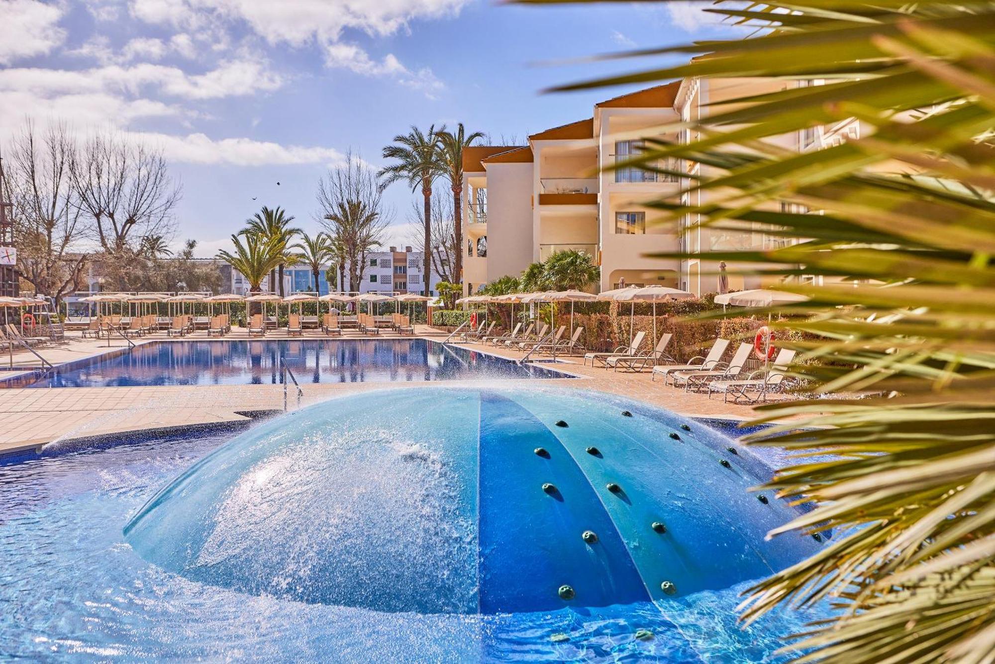 Апарт отель Zafiro Tropic Порто де Алькудиа Экстерьер фото